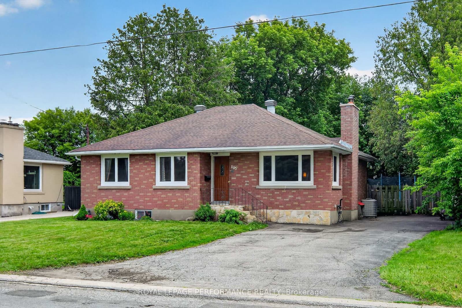 105 Crownhill Street, Ottawa, ON