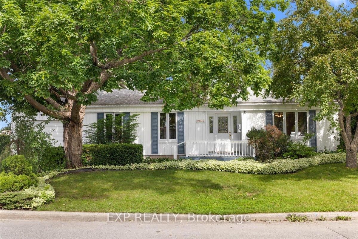 2697 Ulster Crescent, Ottawa, ON — photo 2