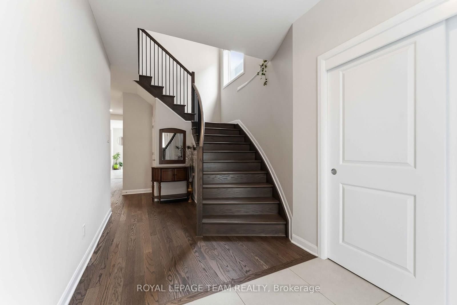 332 Elsie Macgill Walk, Kanata, ON — photo 2