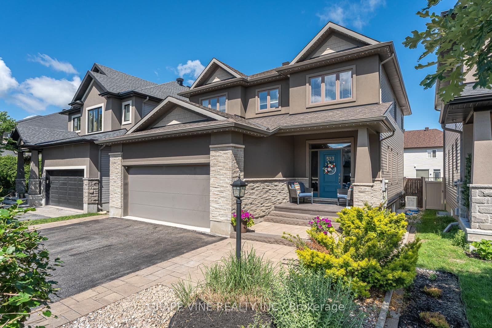 523 Adamson Crescent, Ottawa, ON — photo 2