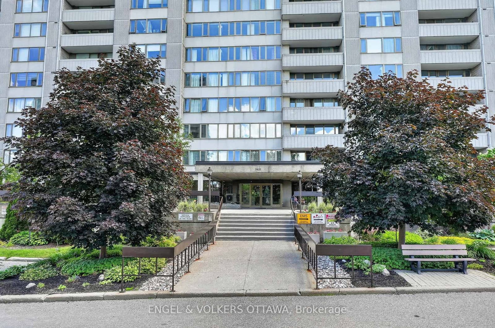 1102 - 2625 Regina Street, Ottawa, ON