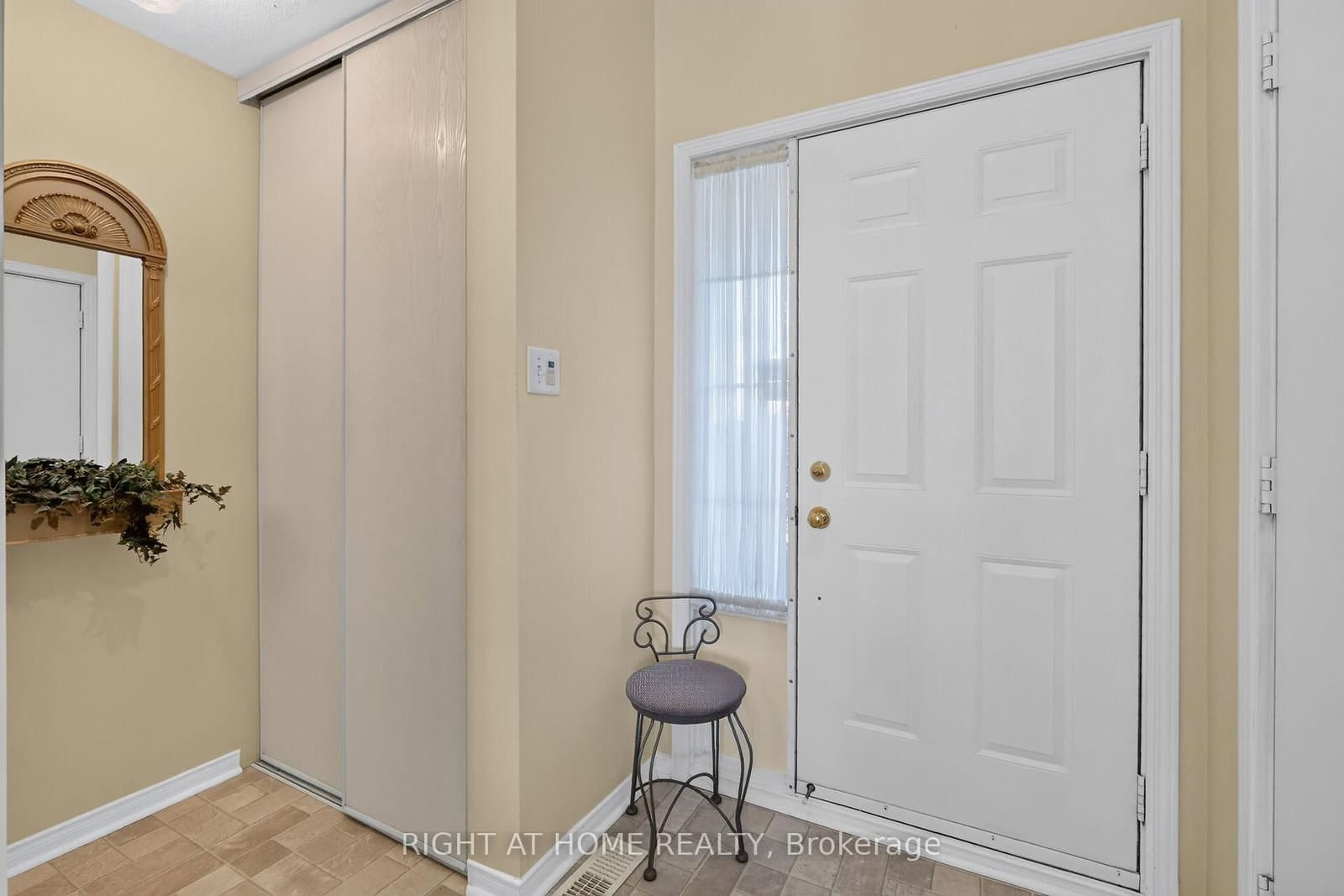 6165 Arbourwood Drive, Orleans, ON — photo 2
