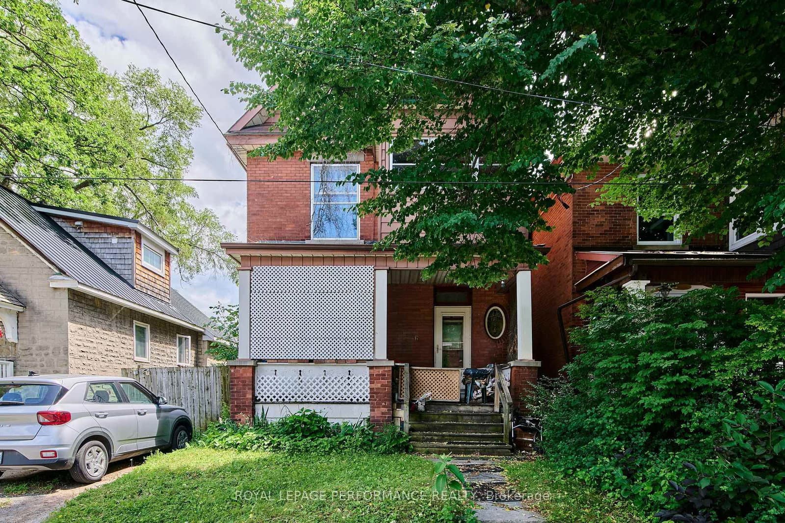 6 Ossington Avenue, Ottawa, ON
