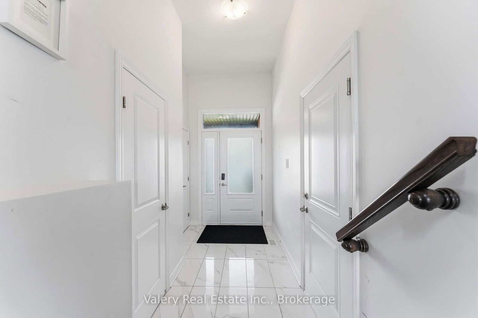 441 Fernside Street, Gloucester, ON — photo 3