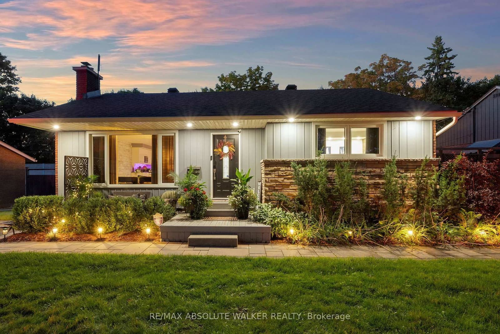 1099 Minnetonka Road, Ottawa, ON