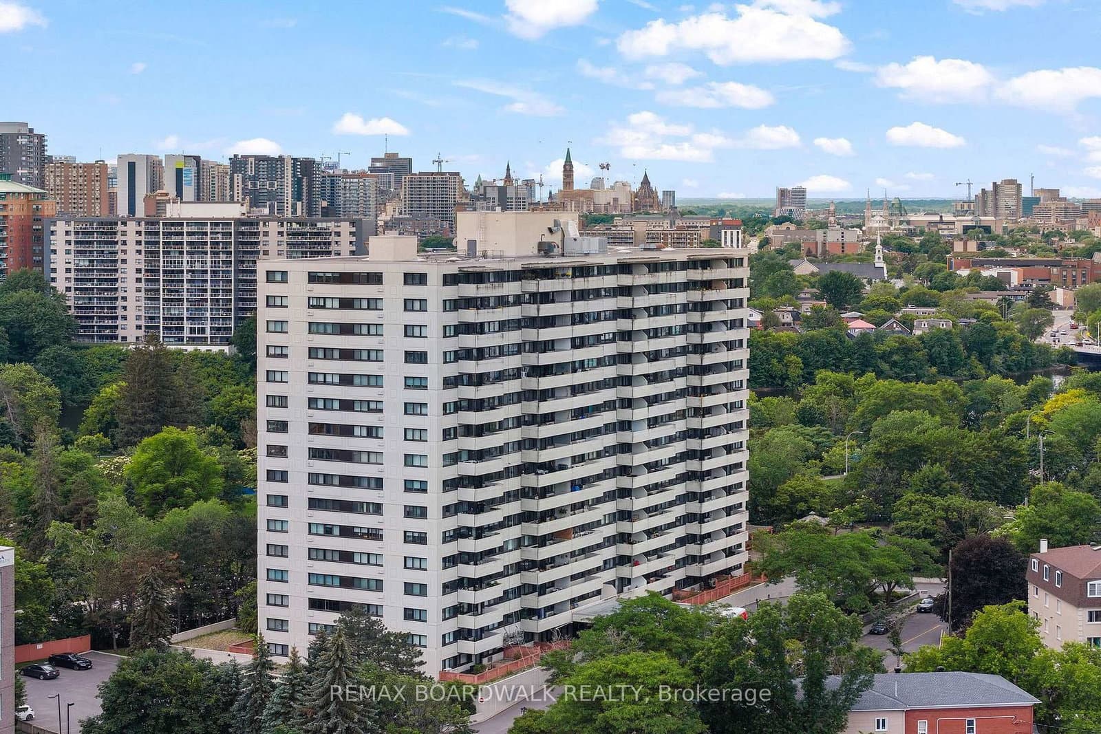 812 - 40 Landry Street, Ottawa, ON