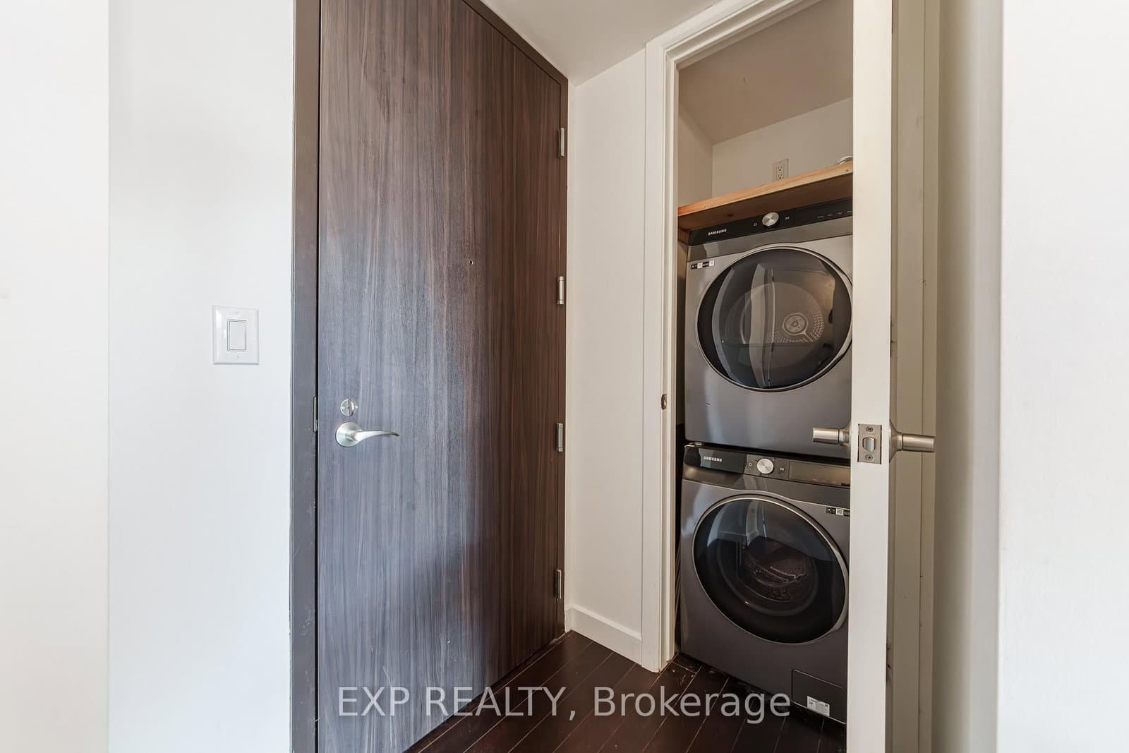 308 - 201 Parkdale Avenue, Ottawa, ON — photo 2