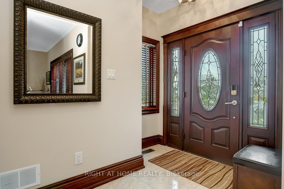 1271 Field Street, Ottawa, ON — photo 3