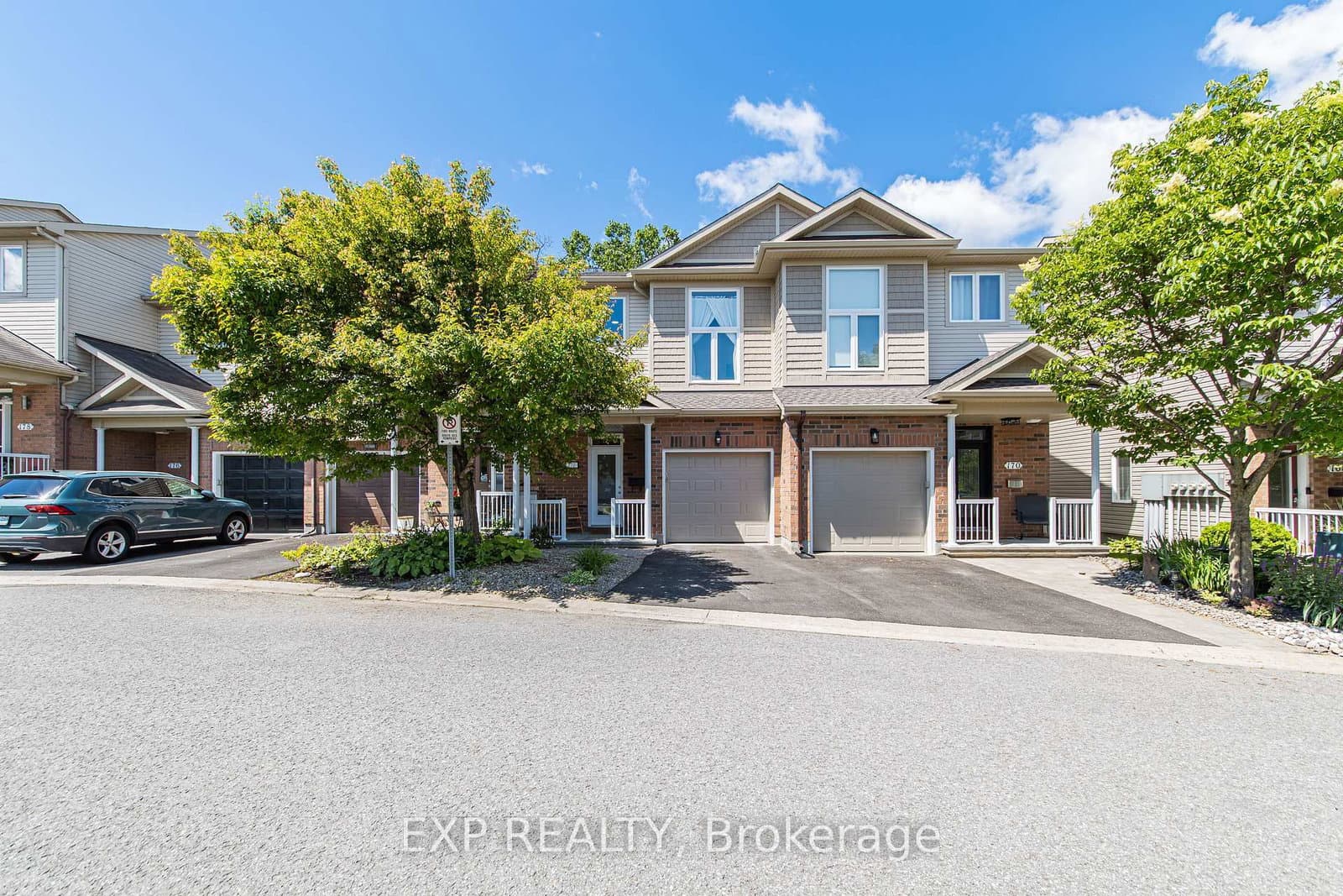 172 Parkrose Private, Ottawa, ON