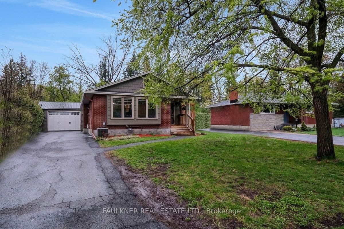 1304 Adirondack Drive, Ottawa, ON — photo 2