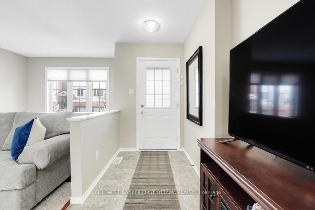 348 Wiffen Private, Ottawa, ON — photo 3