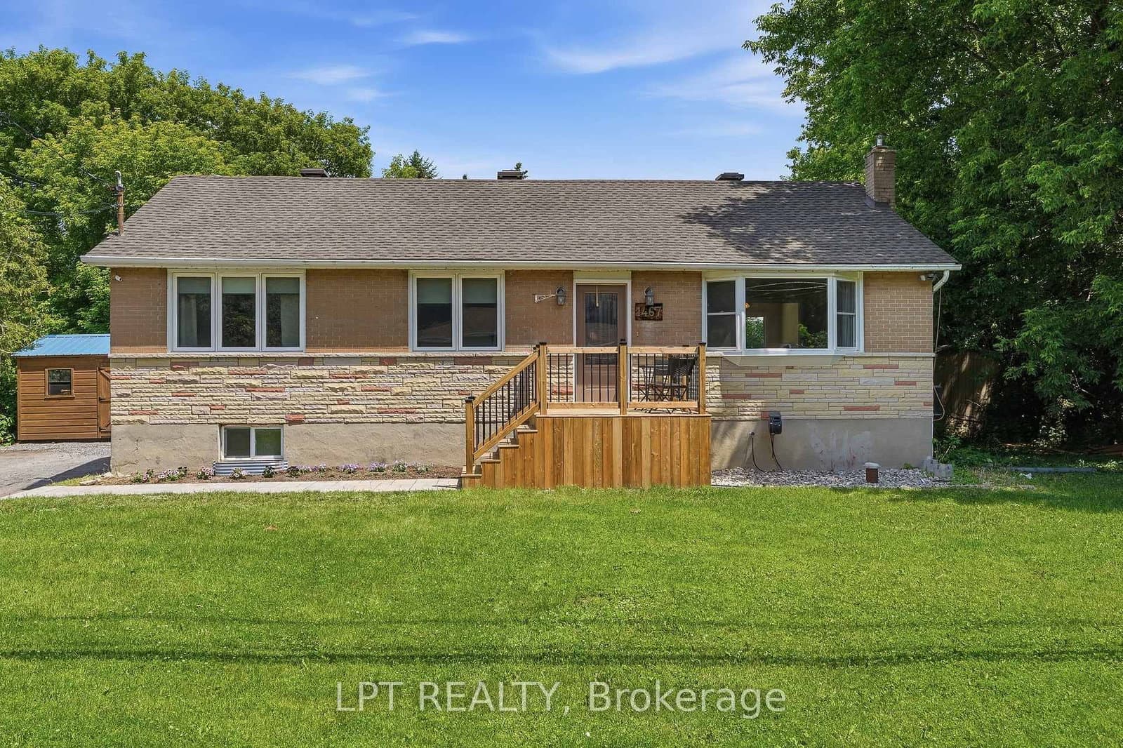 1467 Meadow Road, Ottawa, ON