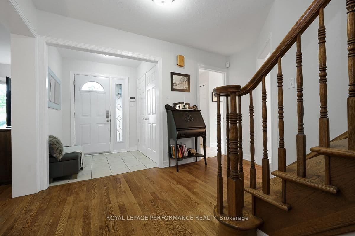 1595 Champneuf Drive, Orleans, ON — photo 2