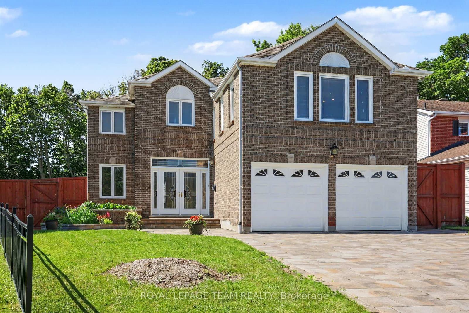 25 Beamish Crescent, Ottawa, ON — photo 2