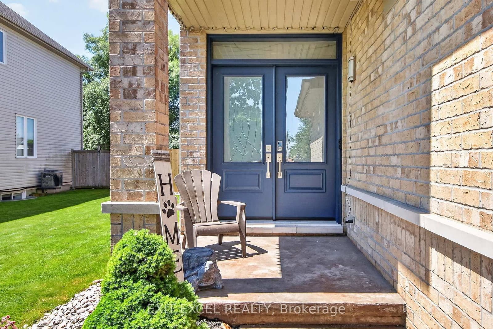 6850 Breanna Cardill Street, Greely, ON — photo 2