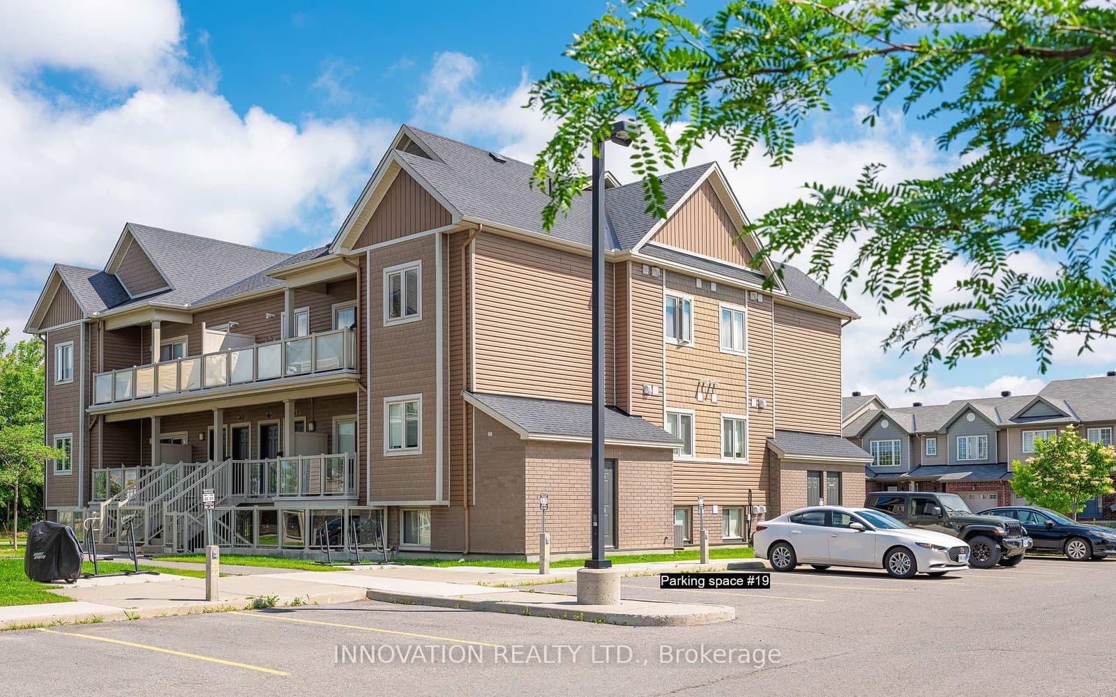 319 BIG SKY Private, Ottawa, ON — photo 2
