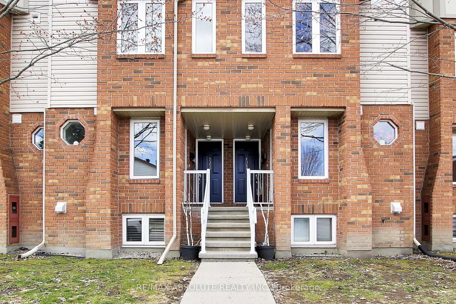 1350 Guthrie Street, Ottawa, ON
