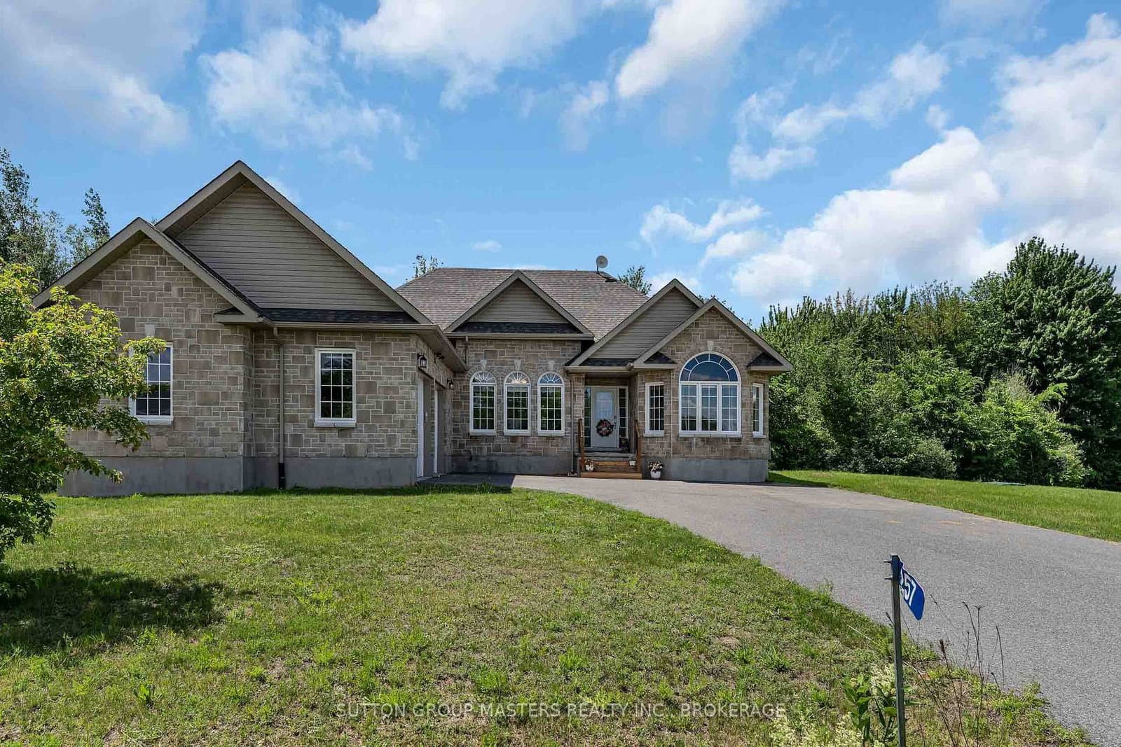 257 Starlight Place, Ashton, ON — photo 2