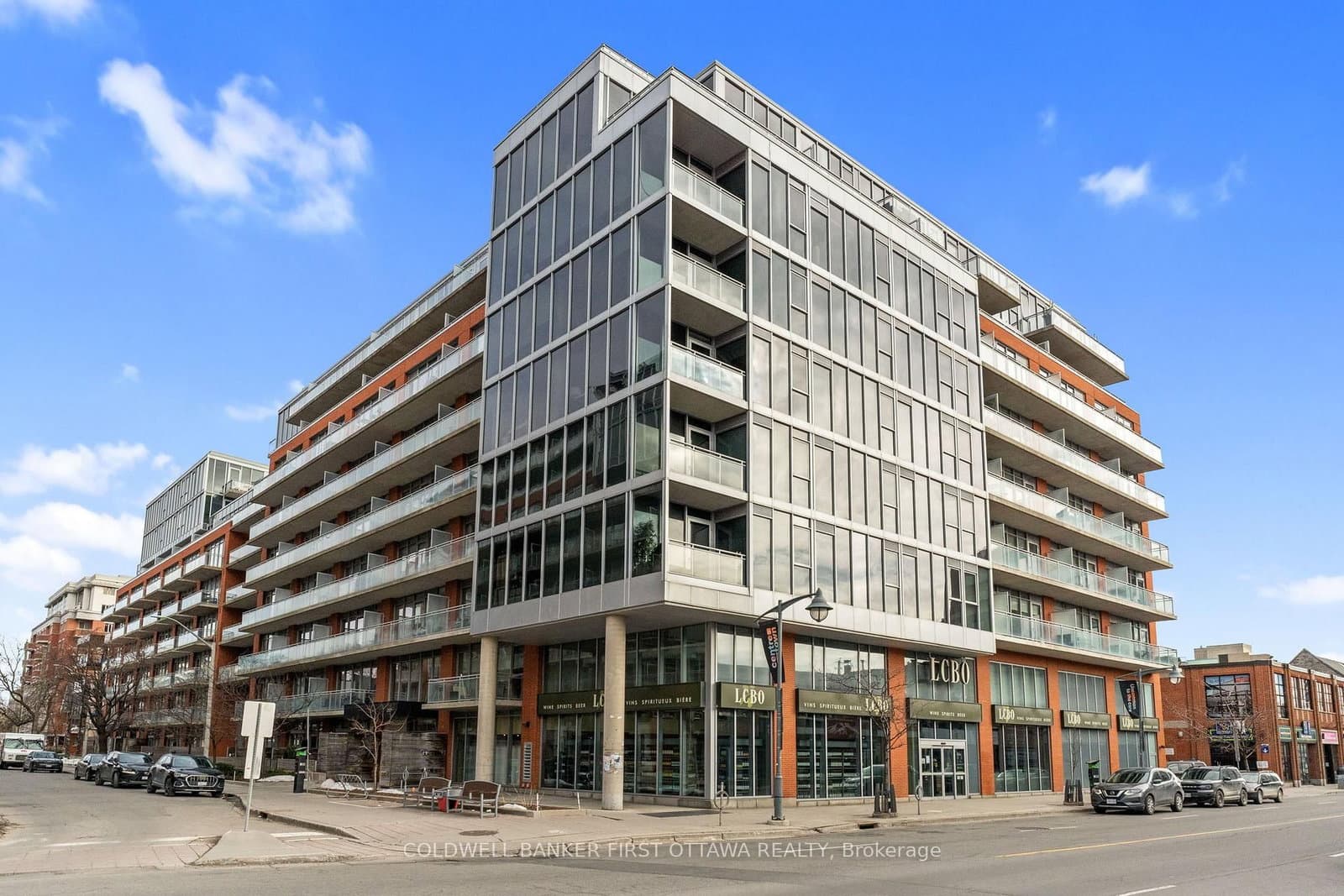 209 - 360 MCleod Street, Ottawa, ON