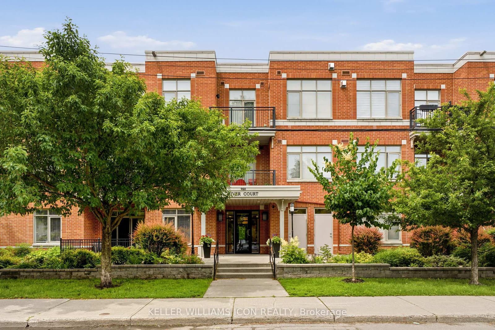 213 - 950 Marguerite Avenue, Ottawa, ON