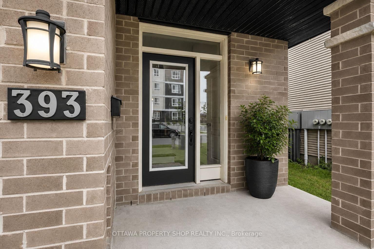 393 Livery Street, Stittsville, ON — photo 3
