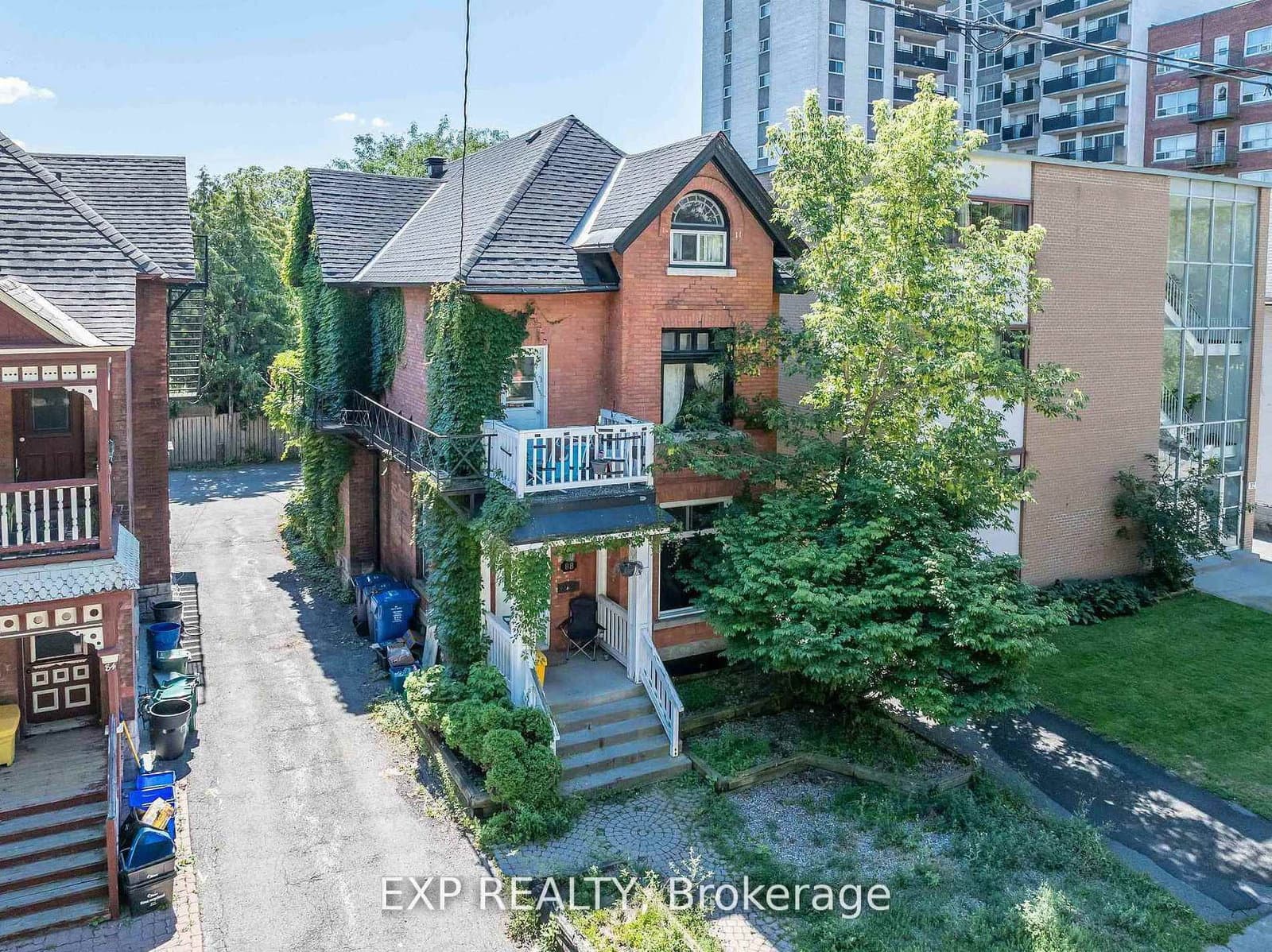 88 Maclaren Street, Ottawa, ON