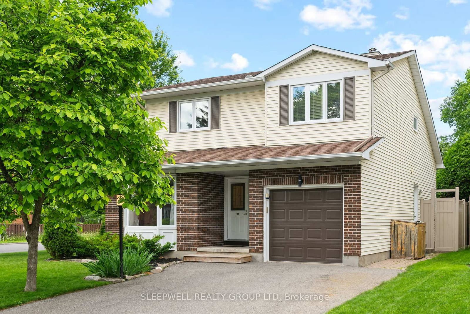 66 Parsons Ridge Road, Kanata, ON