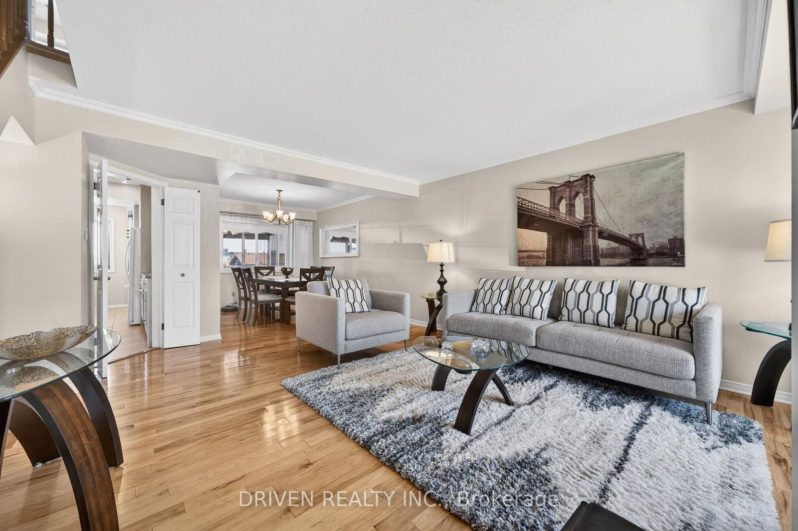 30 Peacock Crescent, Ottawa, ON — photo 3