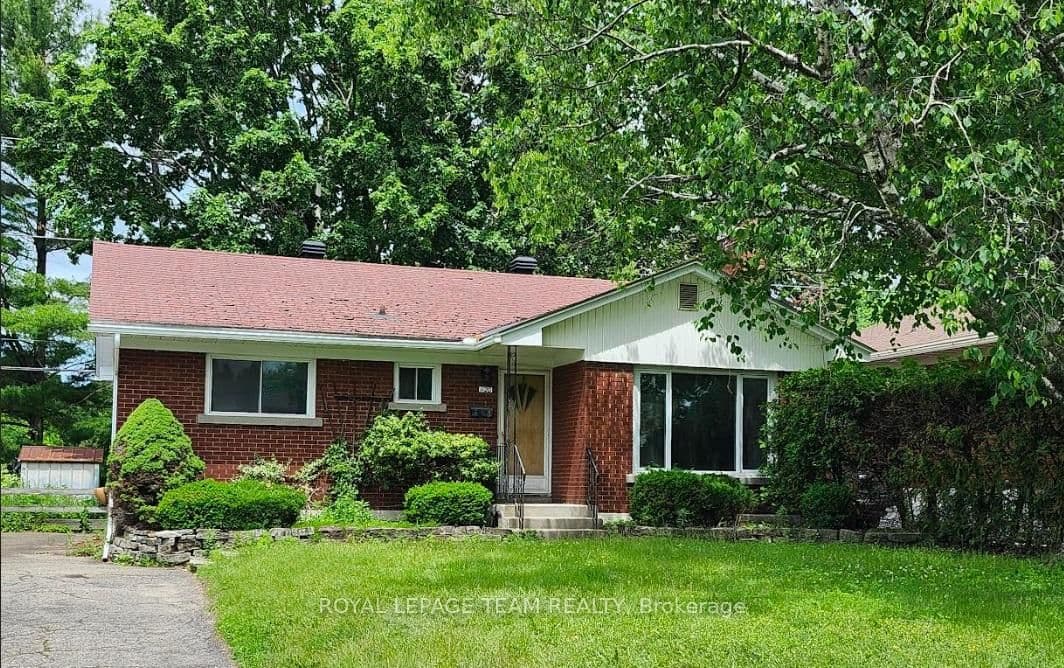 1120 Cline Crescent, Ottawa, ON