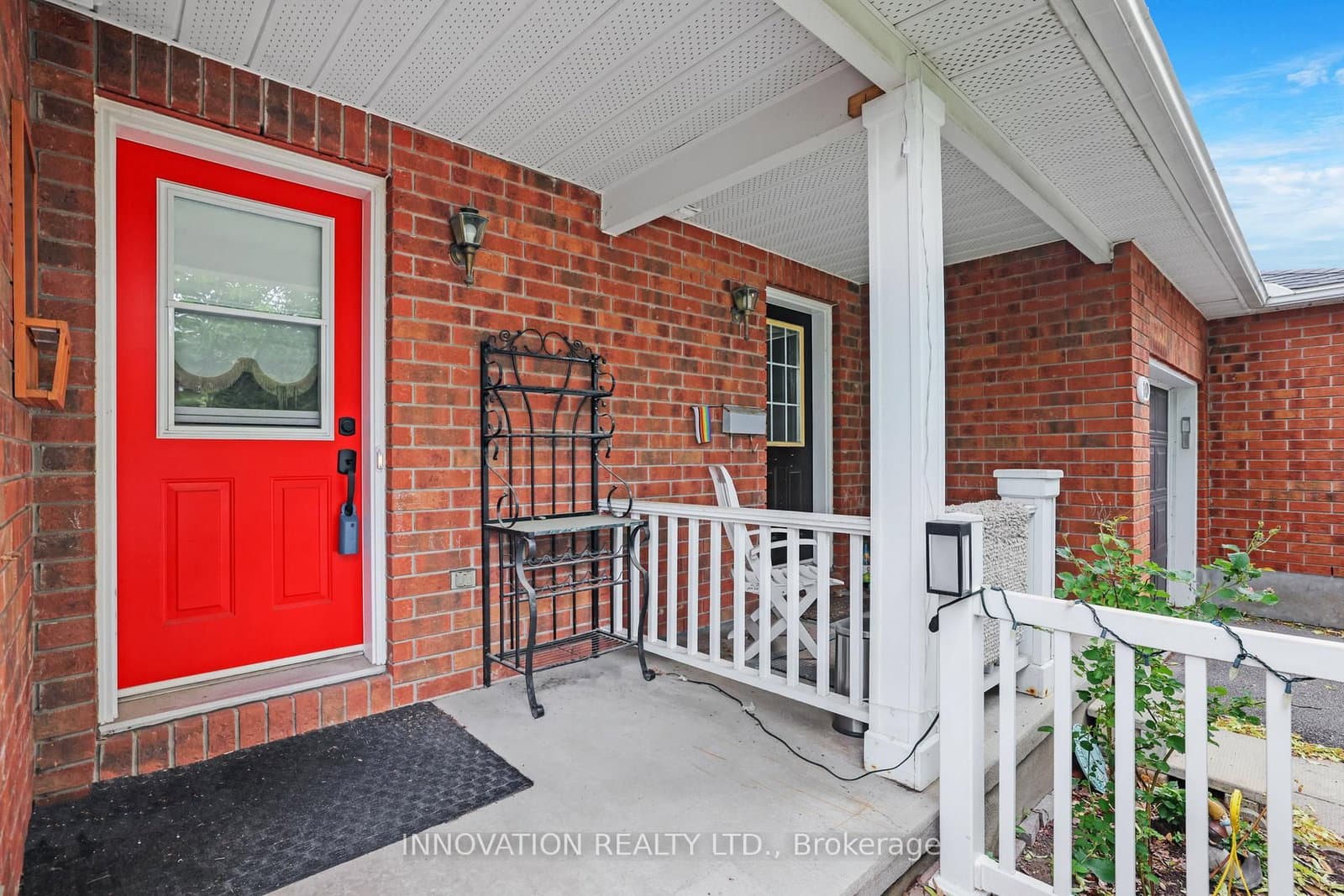 8 Kettleby Street, Ottawa, ON — photo 2