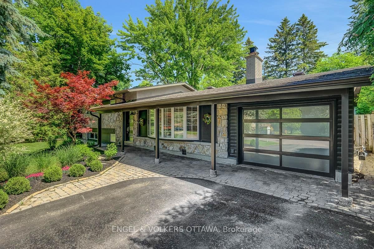 54 Qualicum Street, Ottawa, ON — photo 3