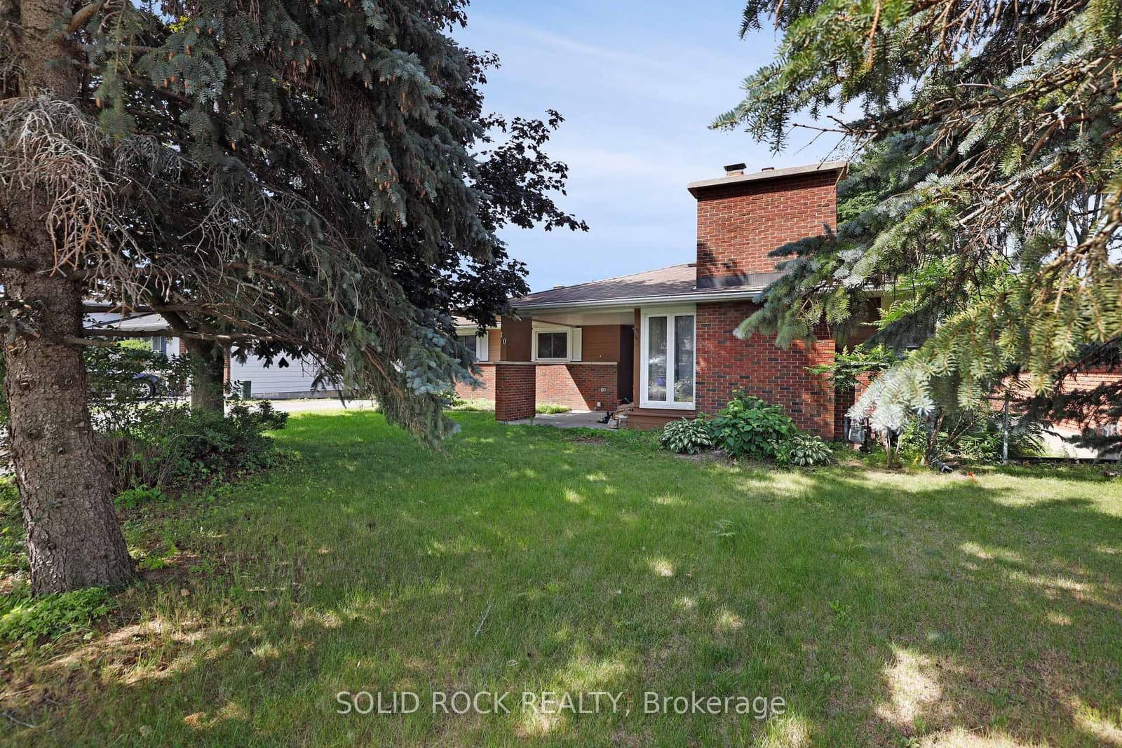 10 Orr Street, Barrhaven, ON — photo 3