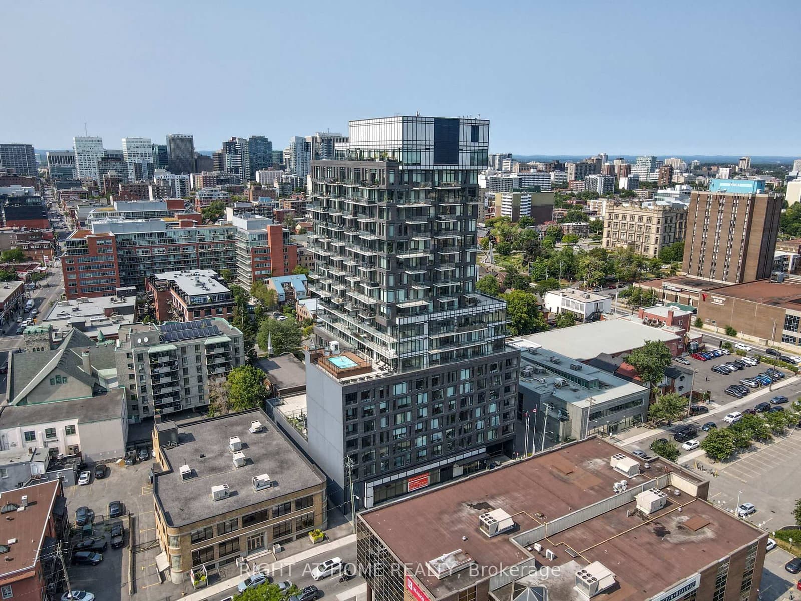 1804 - 203 Catherine Street, Ottawa, ON