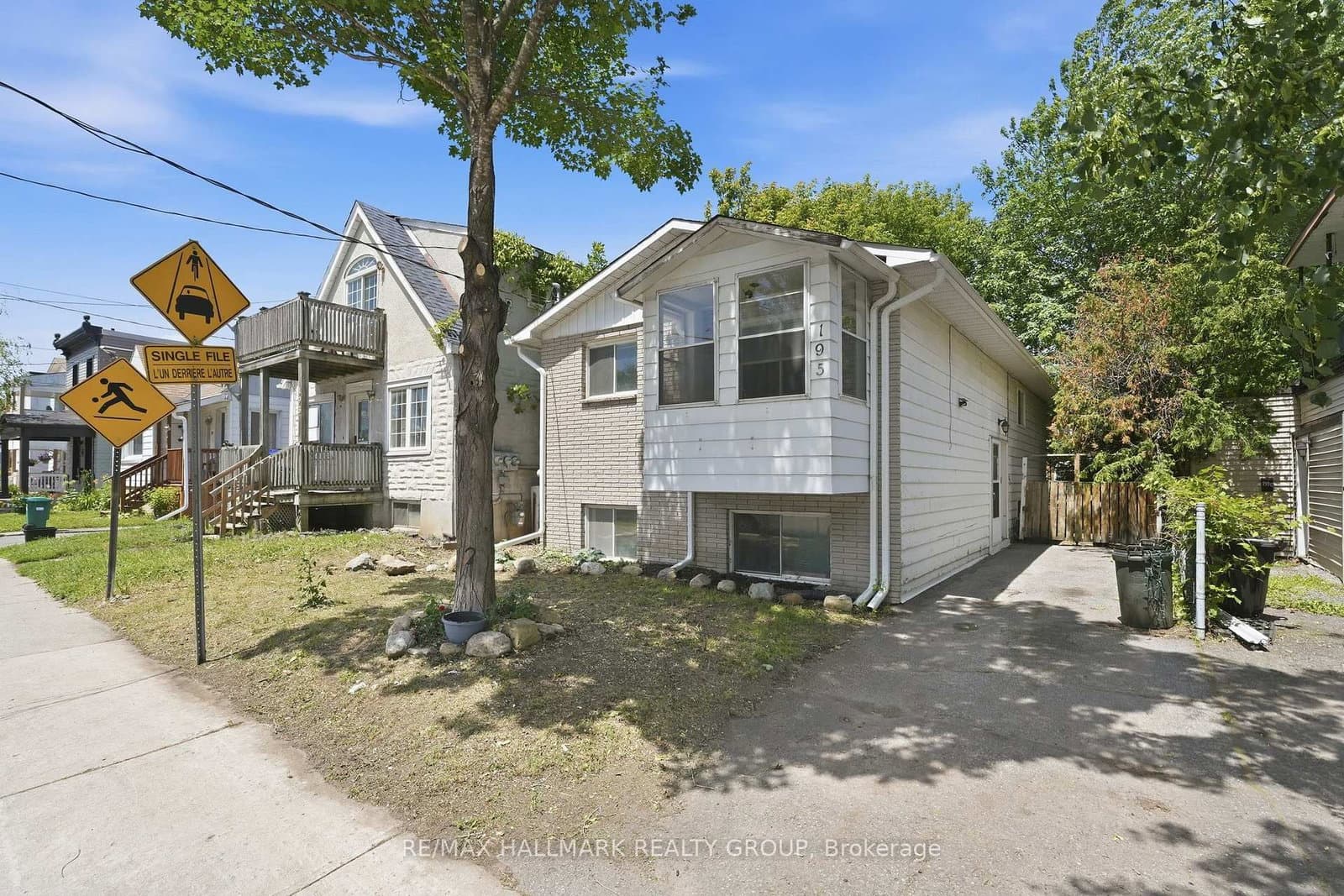 195 Deschamps Avenue, Ottawa, ON