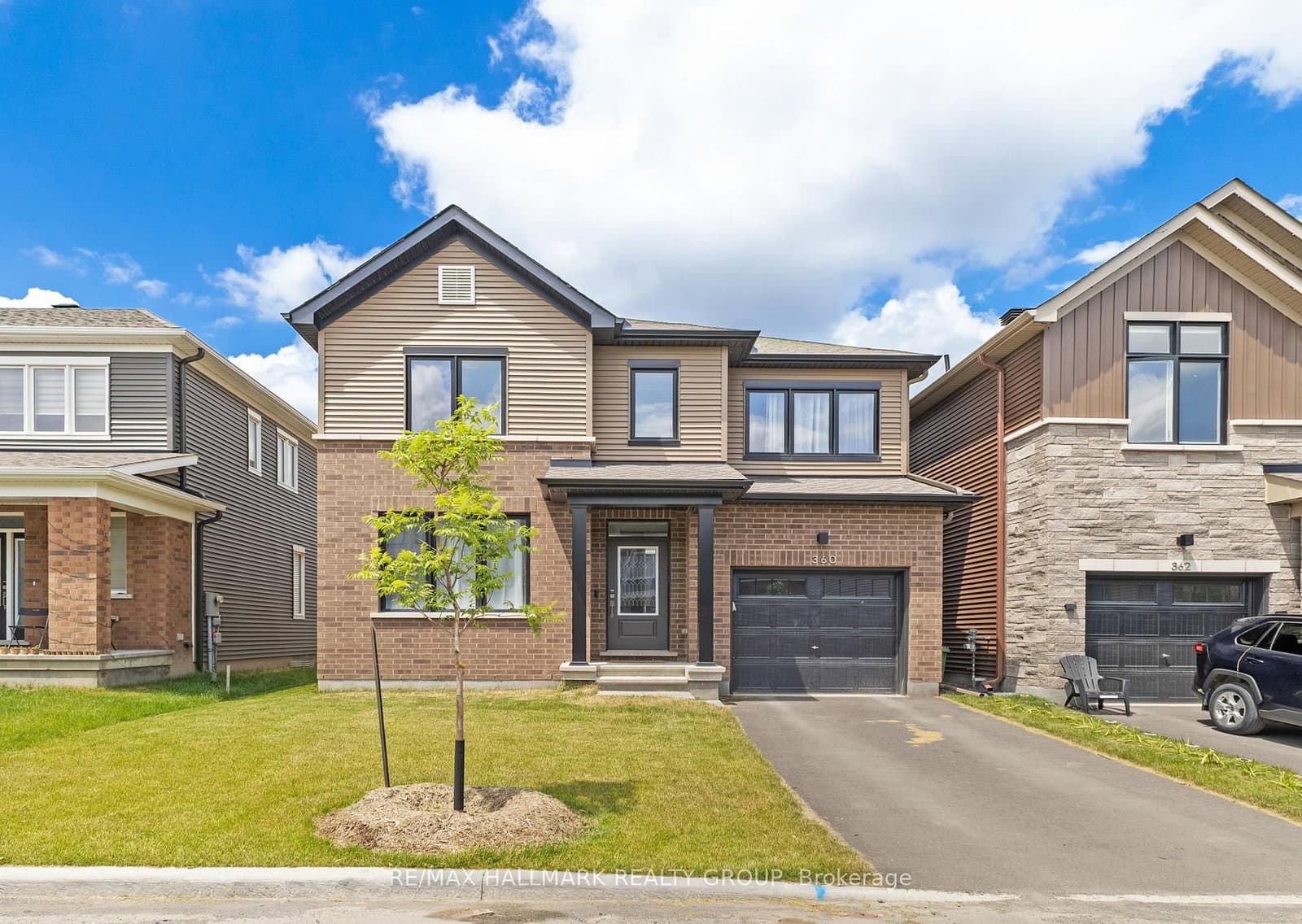 360 Peninsula Road, Ottawa, ON