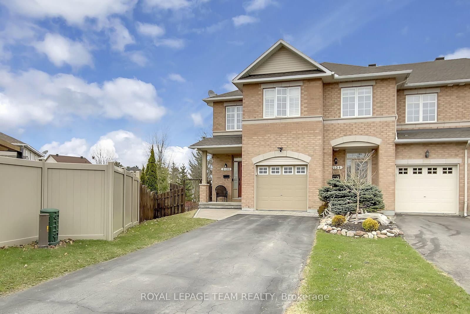 2136 Bergamot Circle, Ottawa, ON