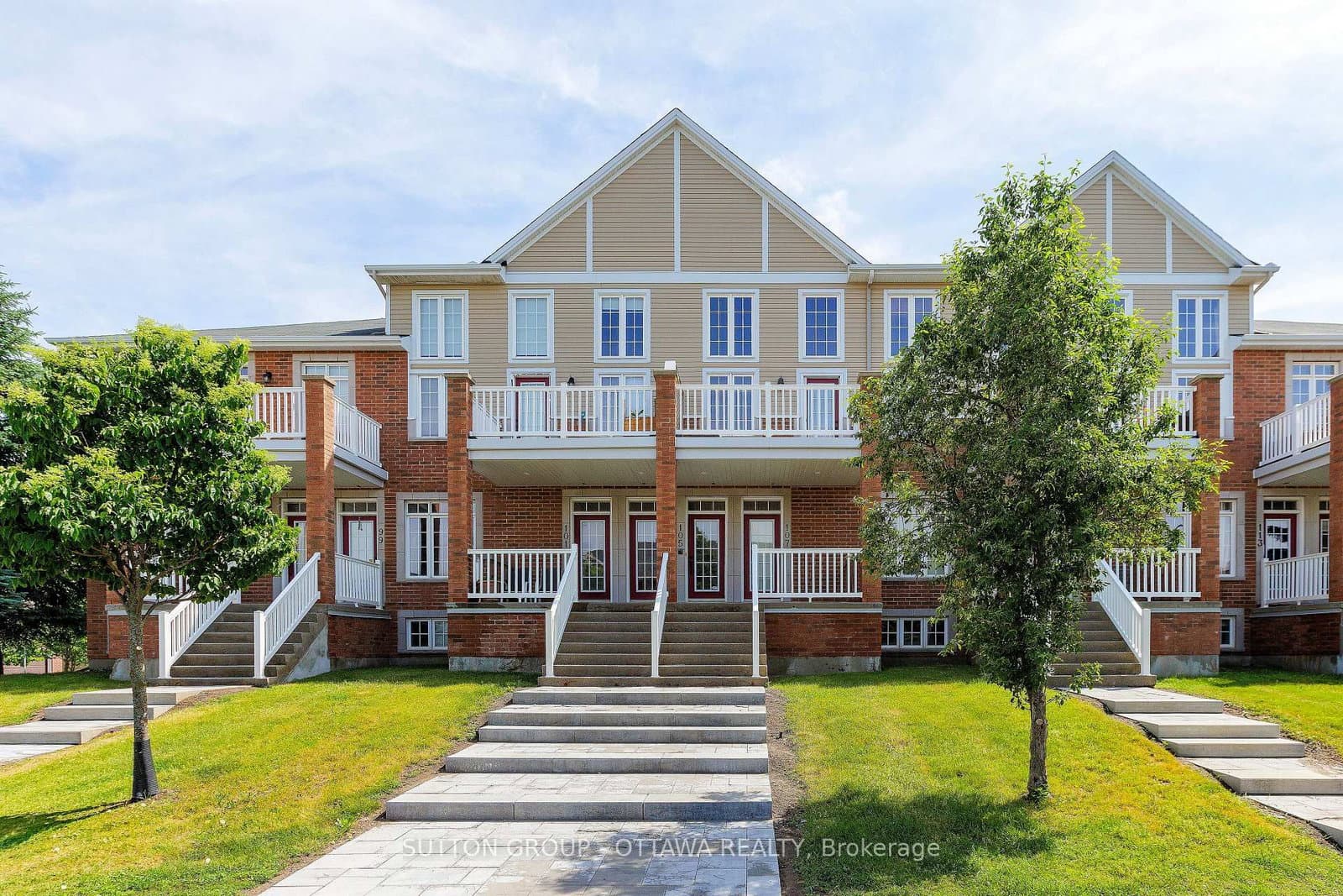 25 - 105 Eye Bright Crescent, Ottawa, ON — photo 2