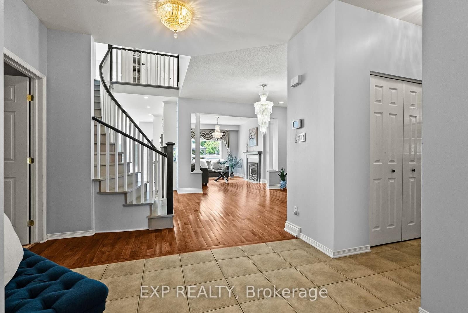 112 Redcliff Avenue, Ottawa, ON — photo 3
