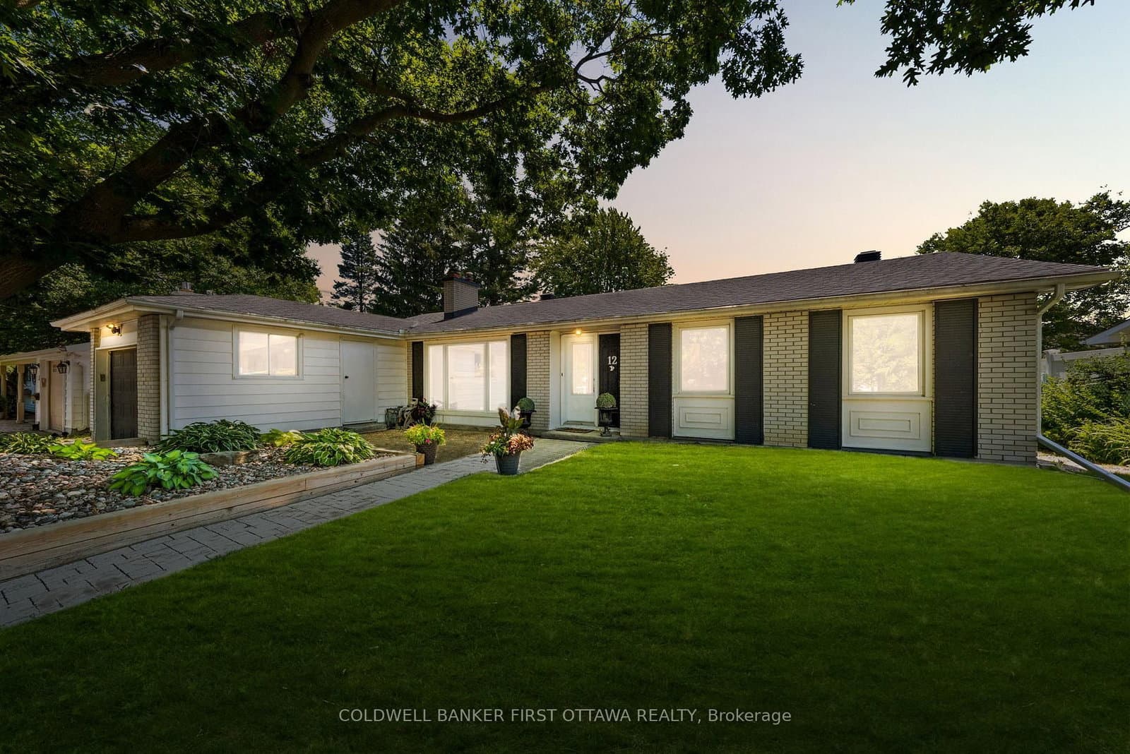 12 Bradgate Drive, Ottawa, ON