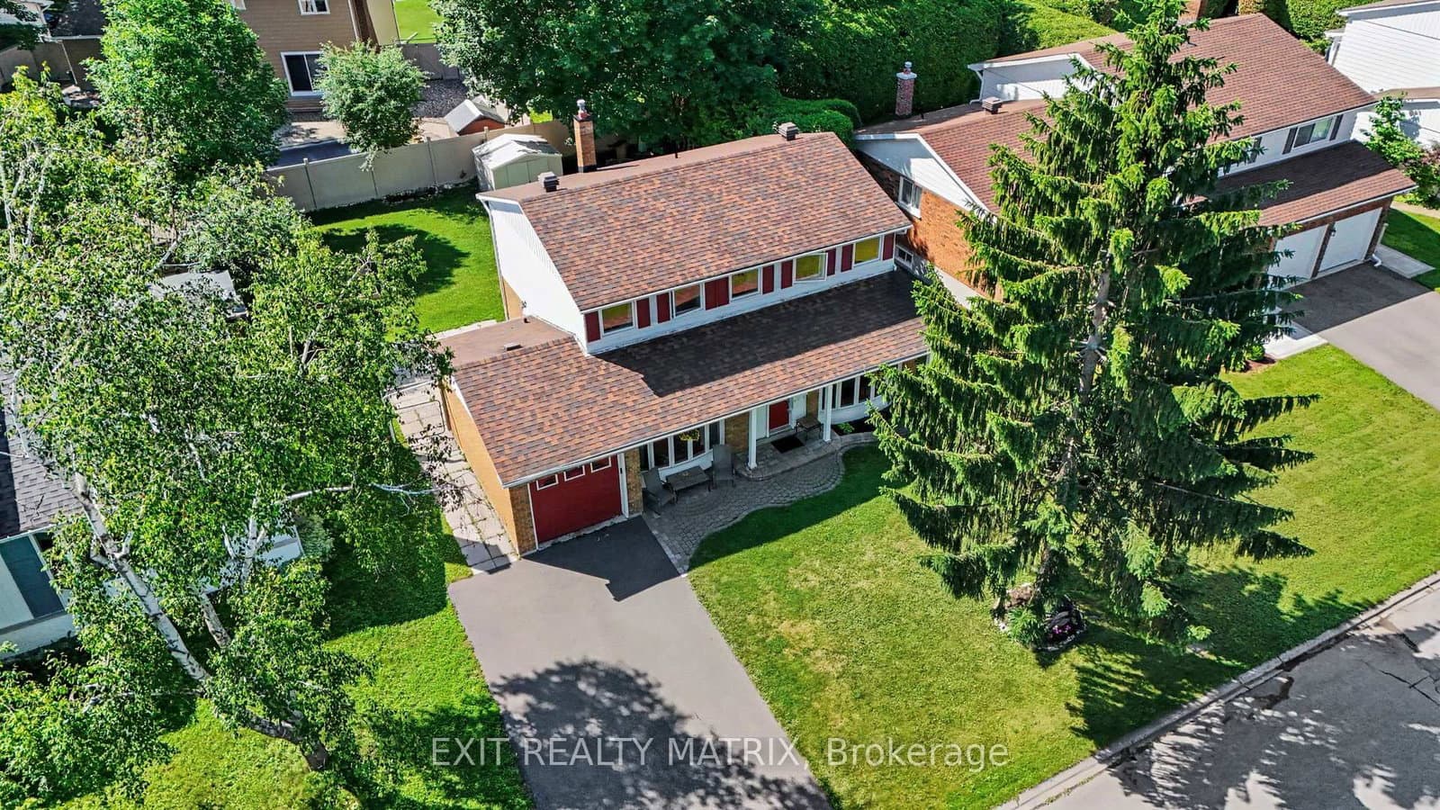18 Highpark Crescent, Ottawa, ON — photo 3
