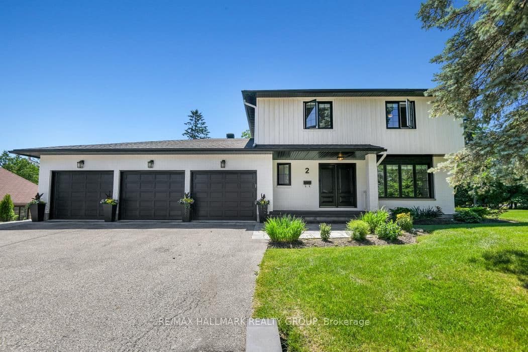 2 Swans Way, Ottawa, ON