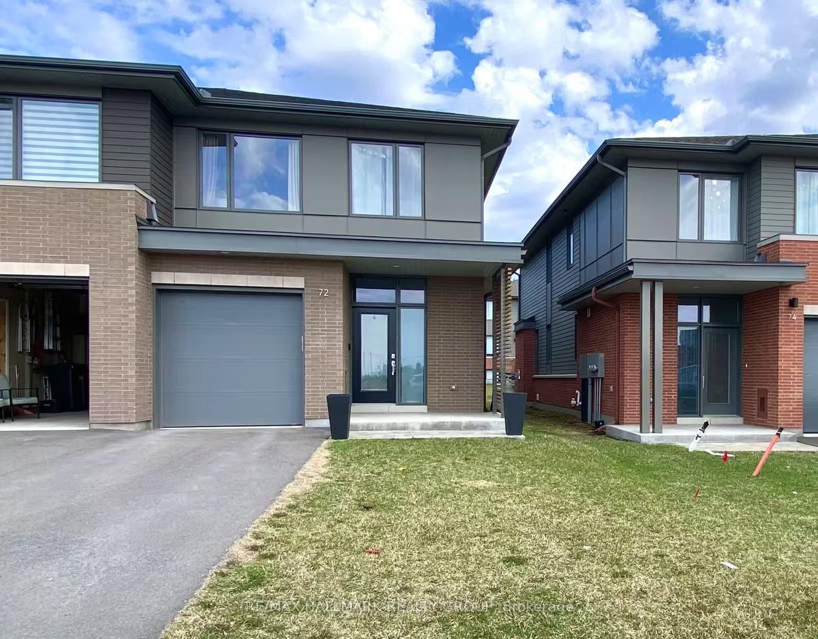 72 MICHAEL STOQUA Street, Ottawa, ON