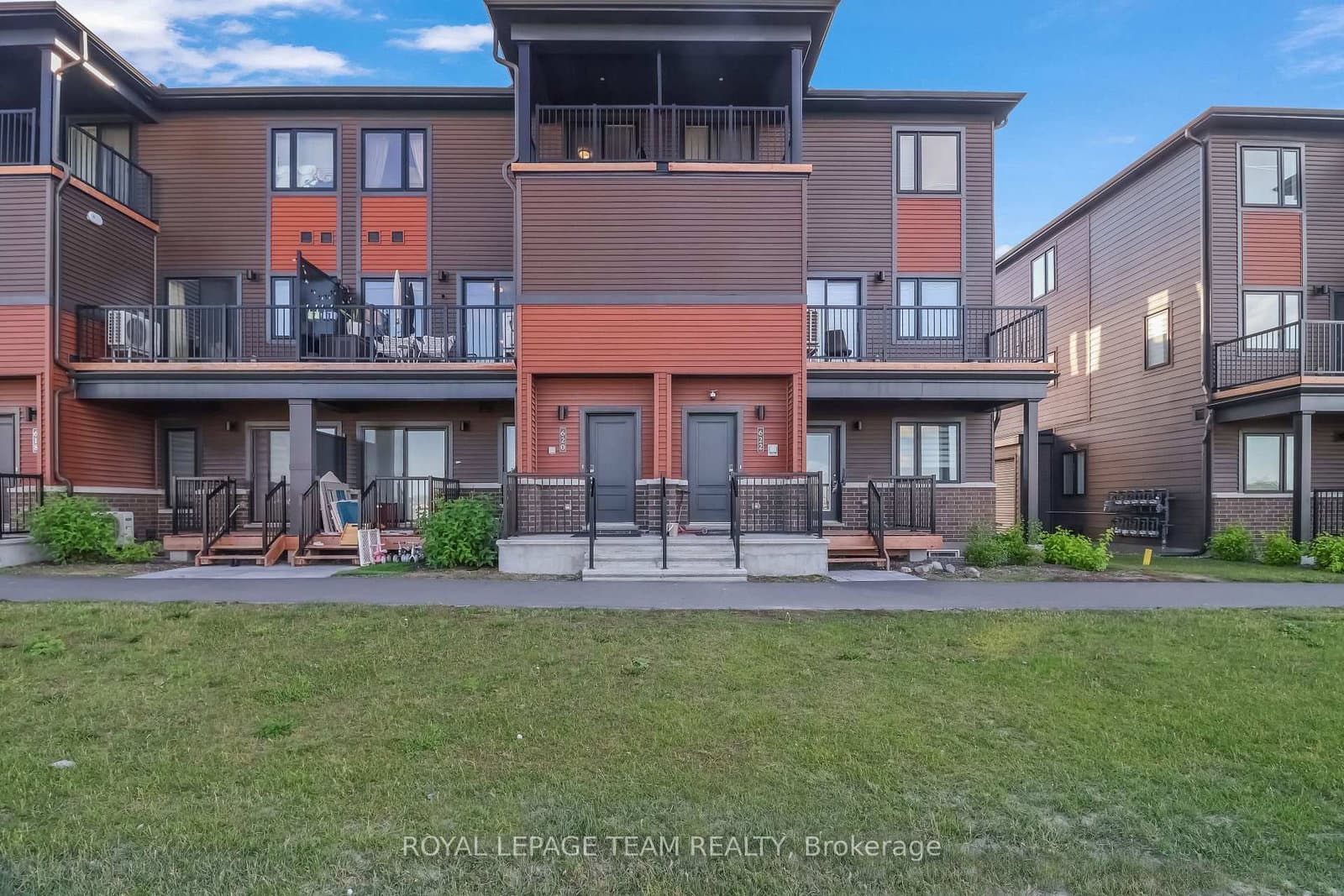 620 Parnian Private, Ottawa, ON