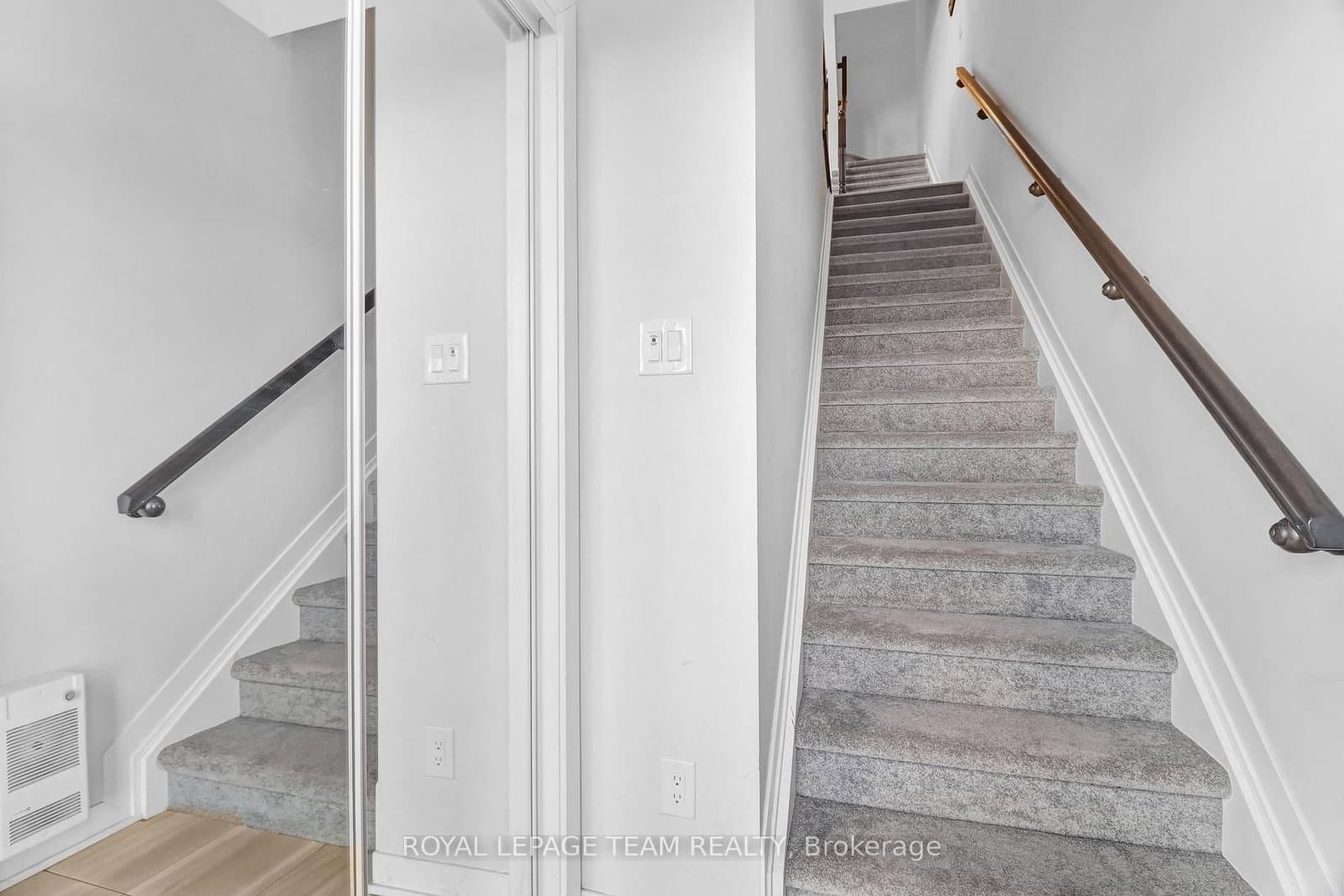 620 Parnian Private, Ottawa, ON — photo 3