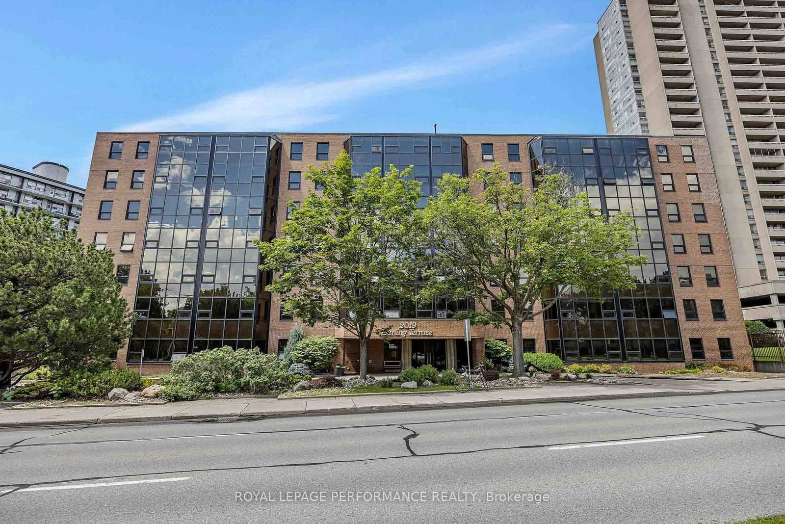 408 - 2019 Carling Avenue, Ottawa, ON