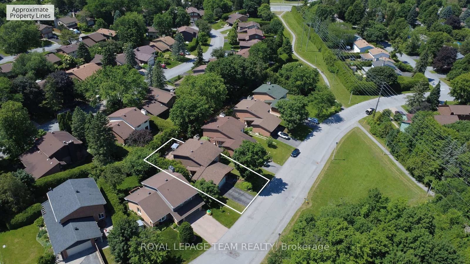 66 Beaufort Drive, Kanata, ON — photo 3