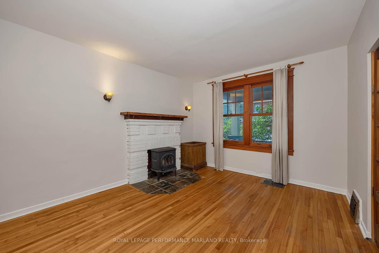 89 Fentiman Avenue, Ottawa, ON — photo 3