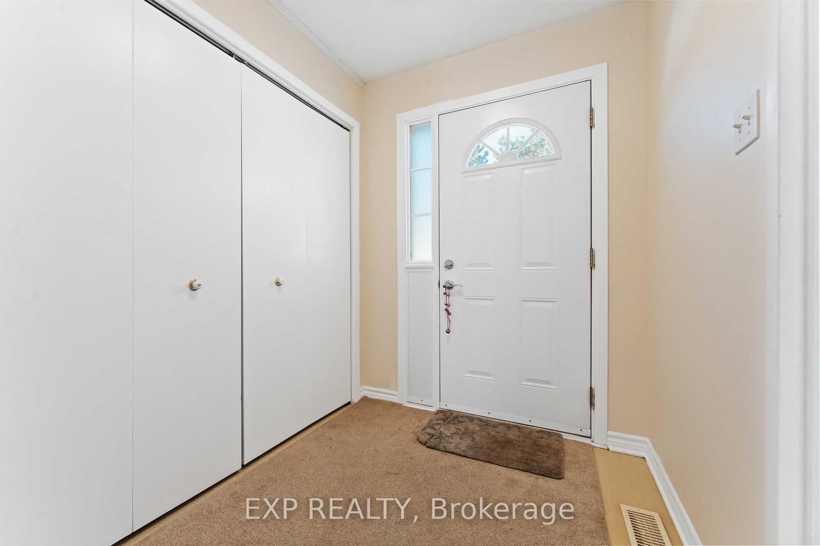 38 - 820 CAHILL Drive, Ottawa, ON — photo 3