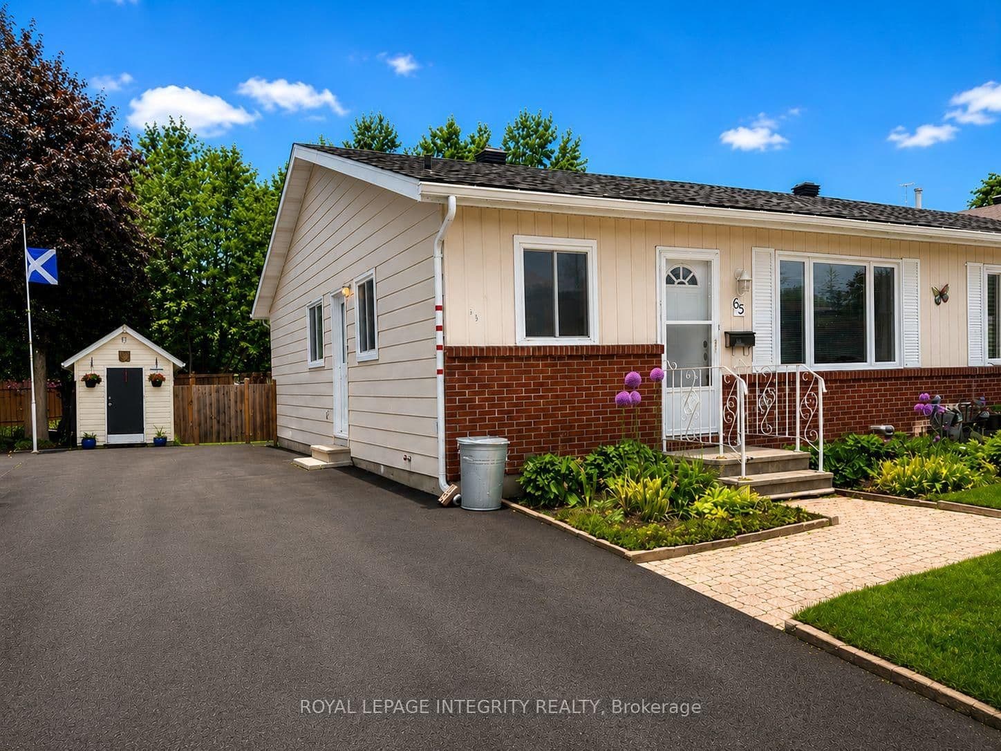 65 Rothesay Drive, Kanata, ON — photo 2