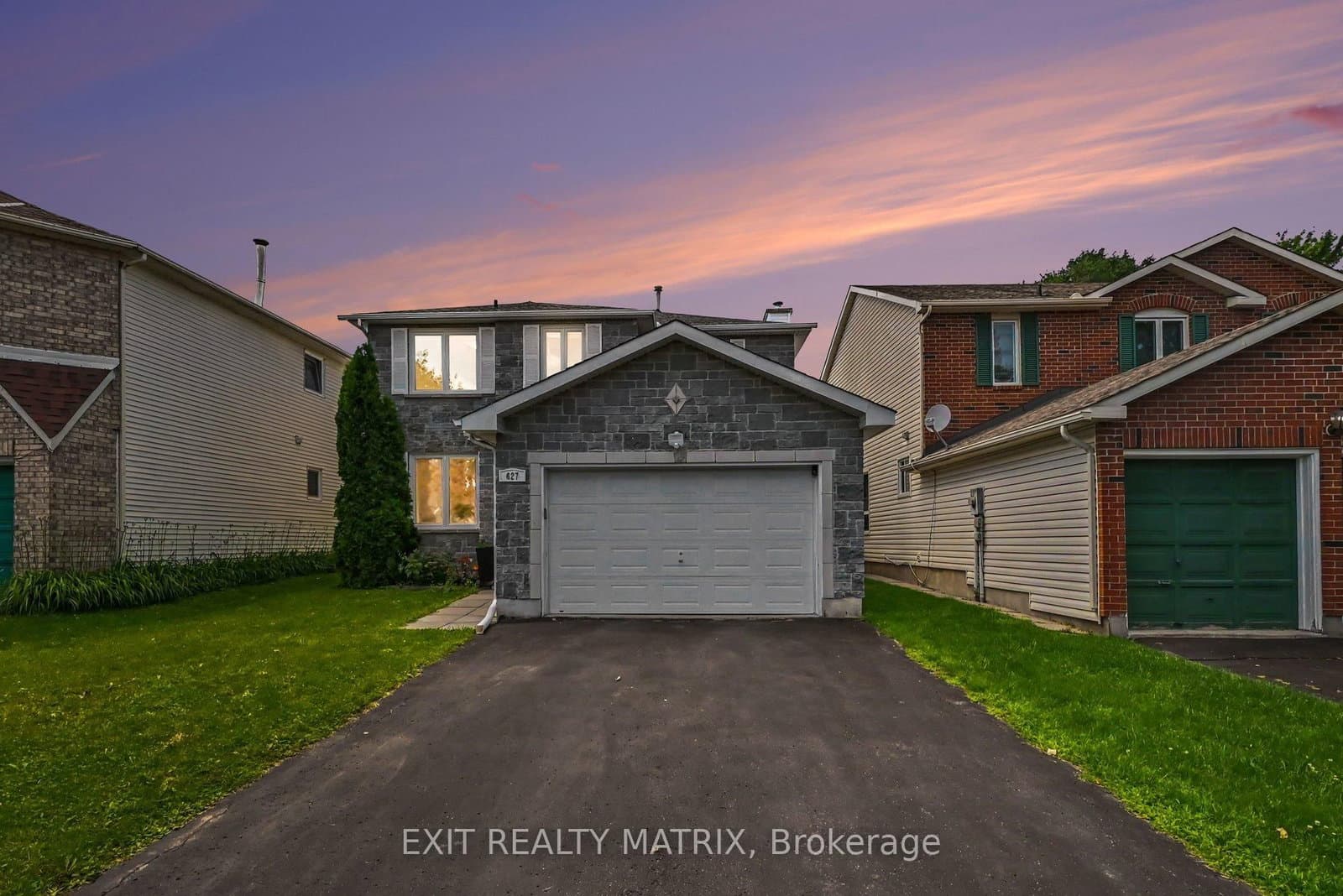 627 Chenier Way, Ottawa, ON